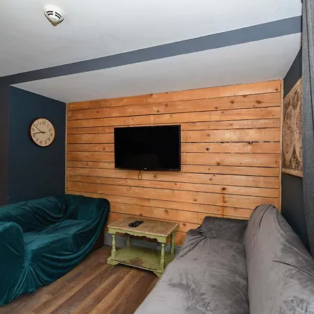 Convenient Budget 3bed Shared Kitchen Apartmán *