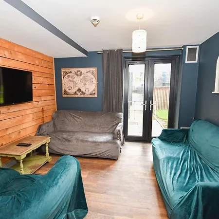 Convenient Budget 3bed Shared Kitchen * Λιντς